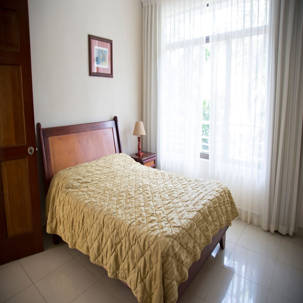 APARTMENT, 2 DOUBLE BEDS