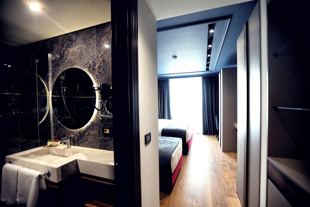 Premium Luxury Finese 50/50
