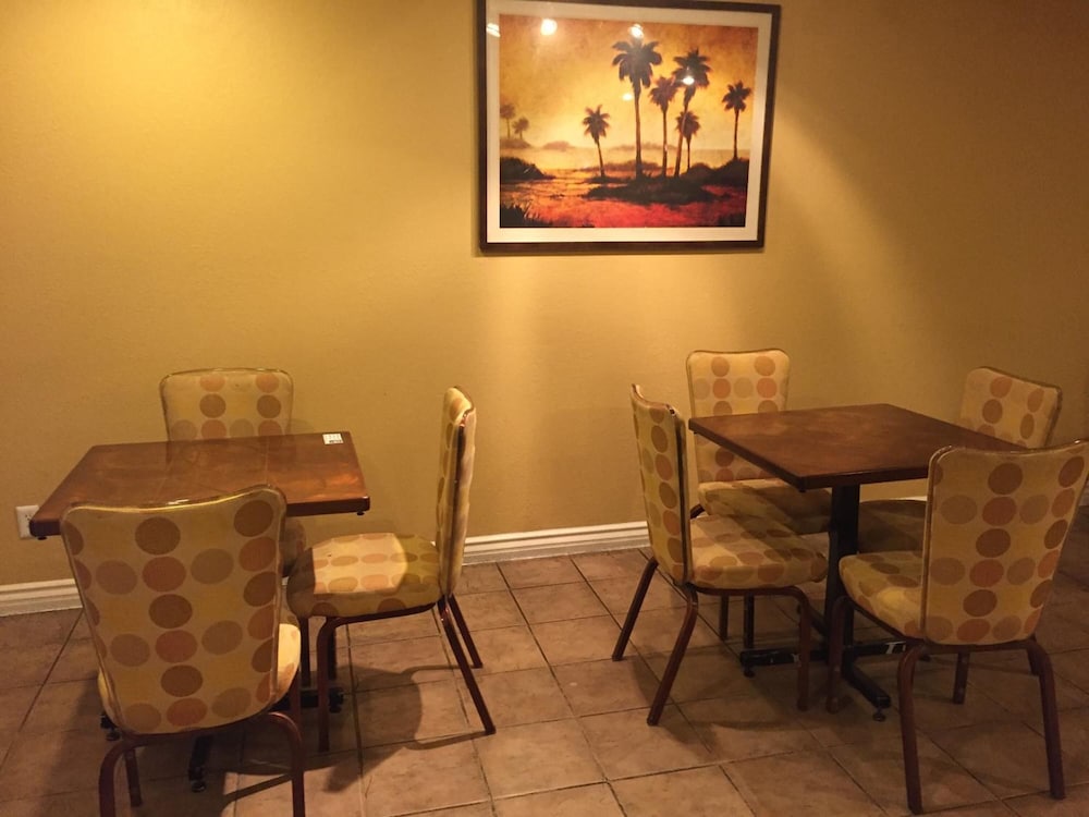 Chula Vista Inn 36/61