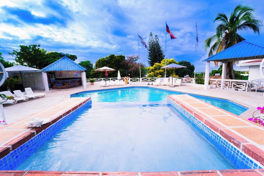 Visa Lodge 2/31