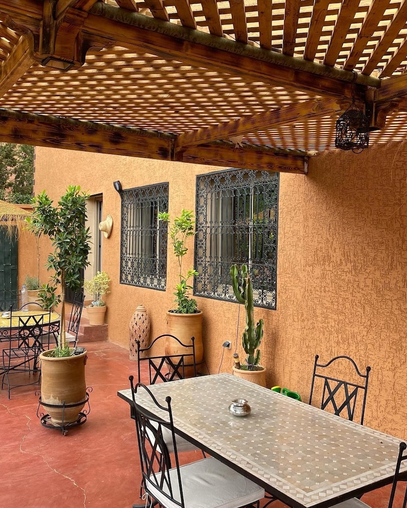 Auberge Miguirne chez Ali 32/46