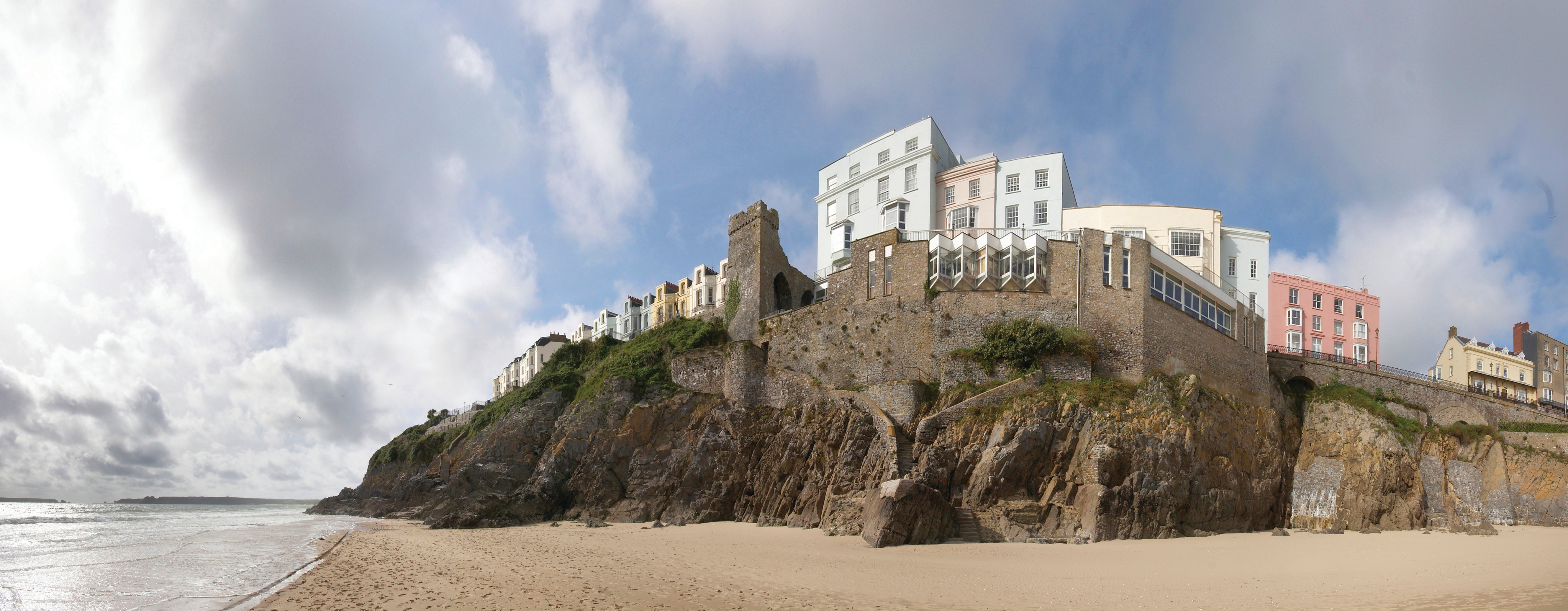 The Imperial Hotel Tenby 38/40