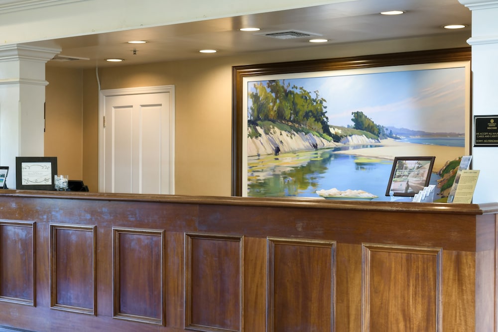 The Steward, Santa Barbara, a Tribute Portfolio Hotel 8/58