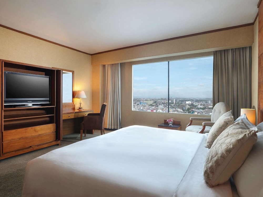 Grand Mercure Maha Cipta Medan Angkasa 25/69
