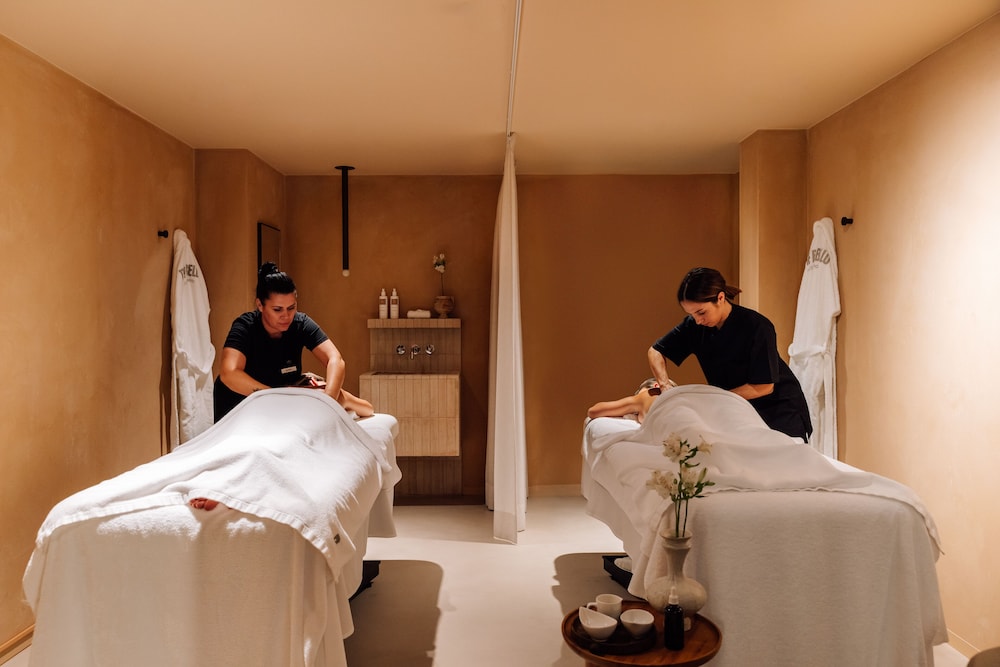 The Rebello Hotel & Spa 48/76