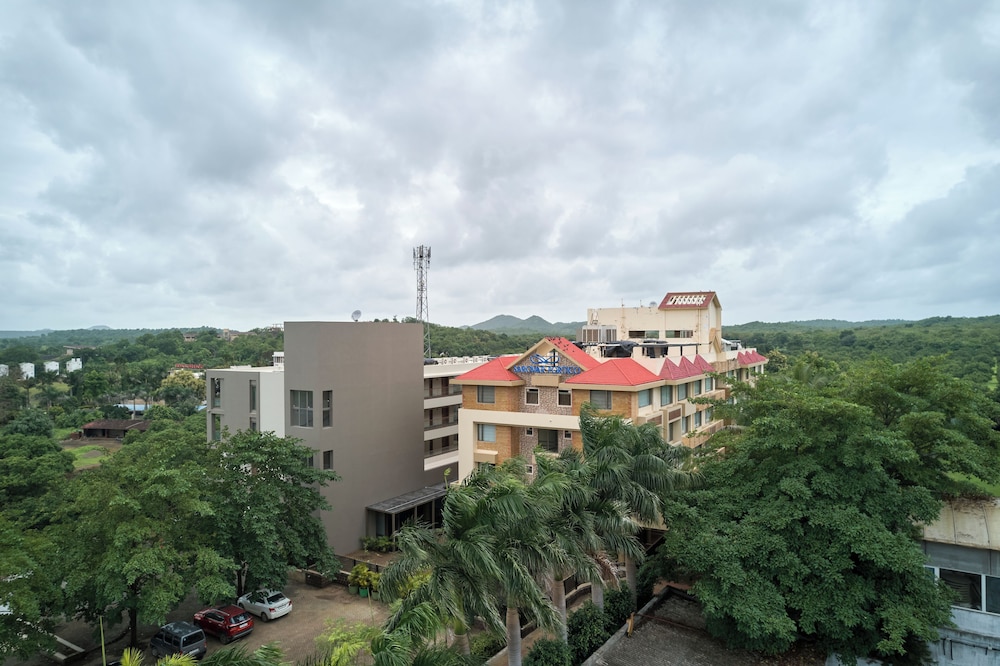 Lords Resorts Sasan Gir 6/36
