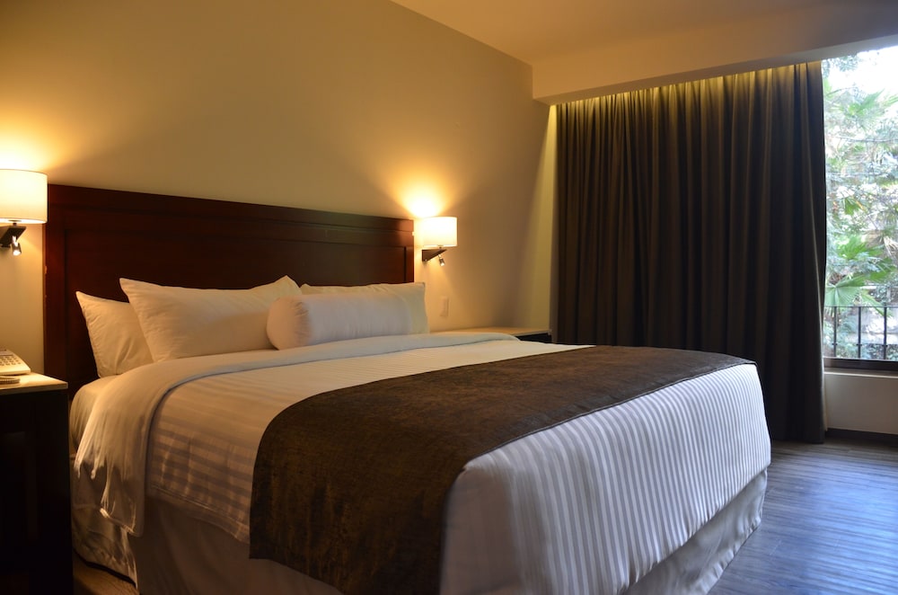 Hotel Gobernador 12/49