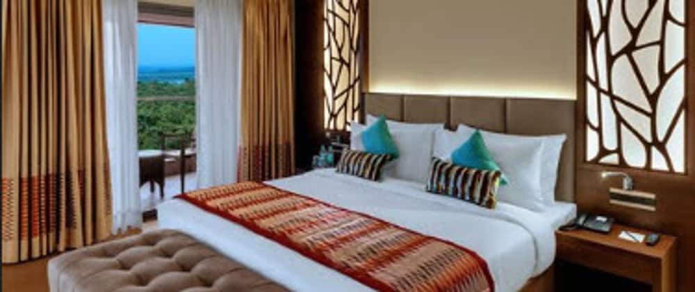 The Fern Kadamba Hotel And Spa 12/42