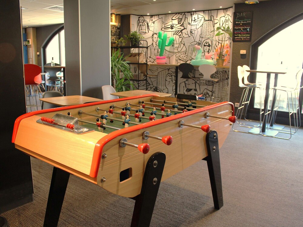 Hotel Ibis Annecy Centre Vieille Ville 66/73
