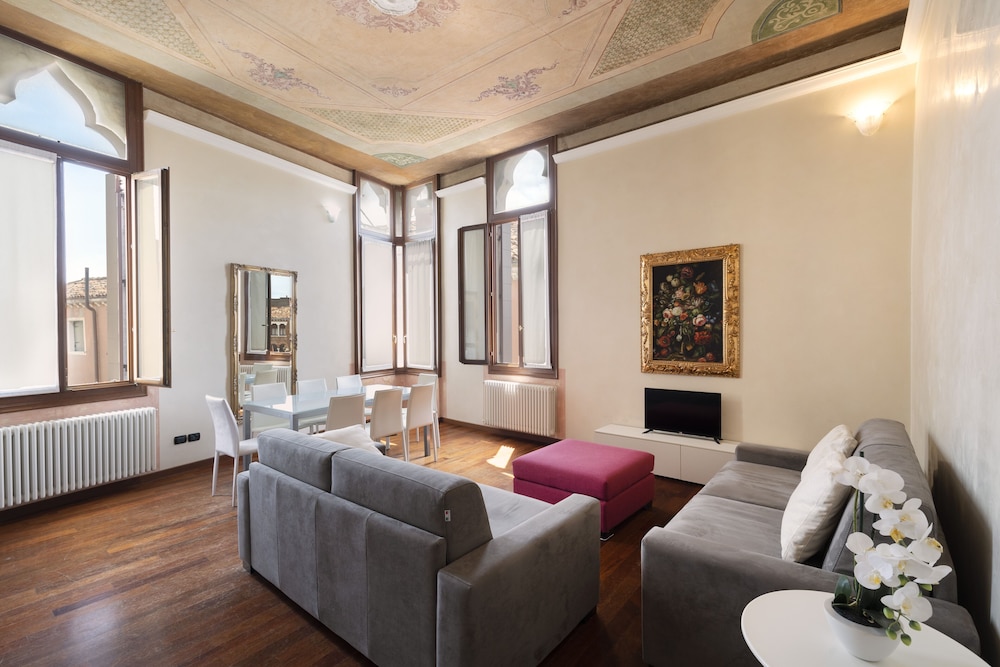 Doge Morosini Palace 29/50