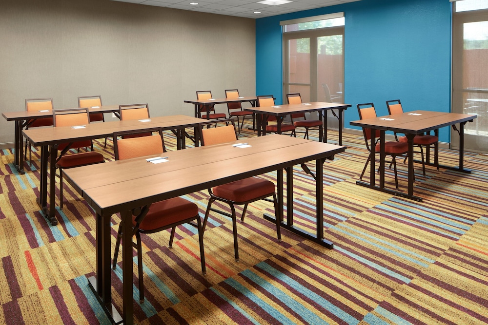 FAIRFIELD INN & SUITES DUBOIS 34/57