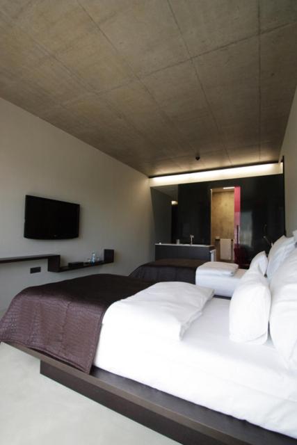 Deluxe, Single Bed