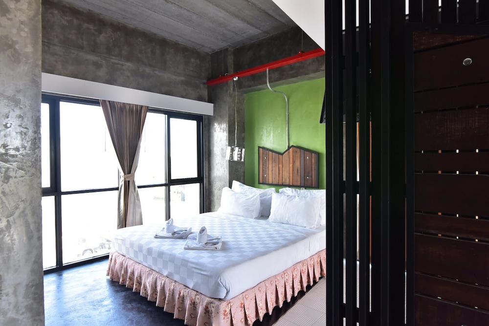 Ps Extra Hotel 19/72