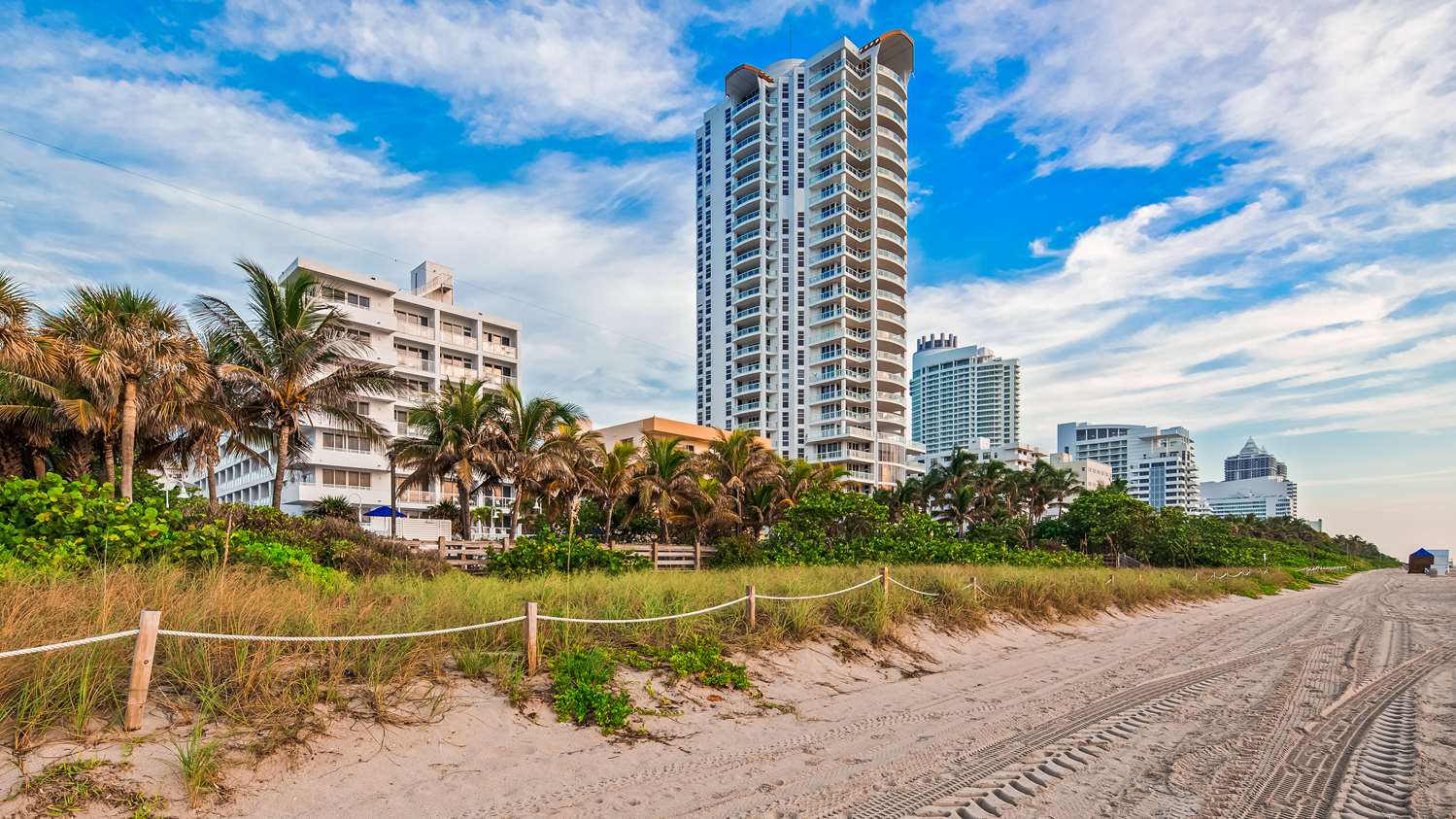 Best Western Plus Atlantic Beach Resort 44/44