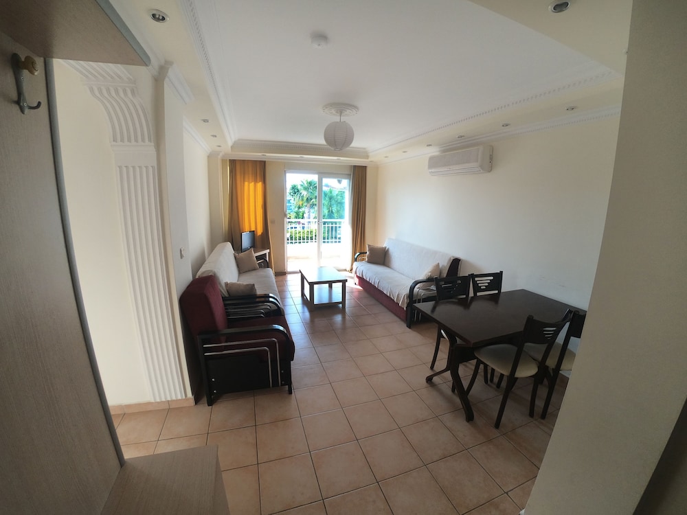 Irem Garden Hotel & Apartments 42/69