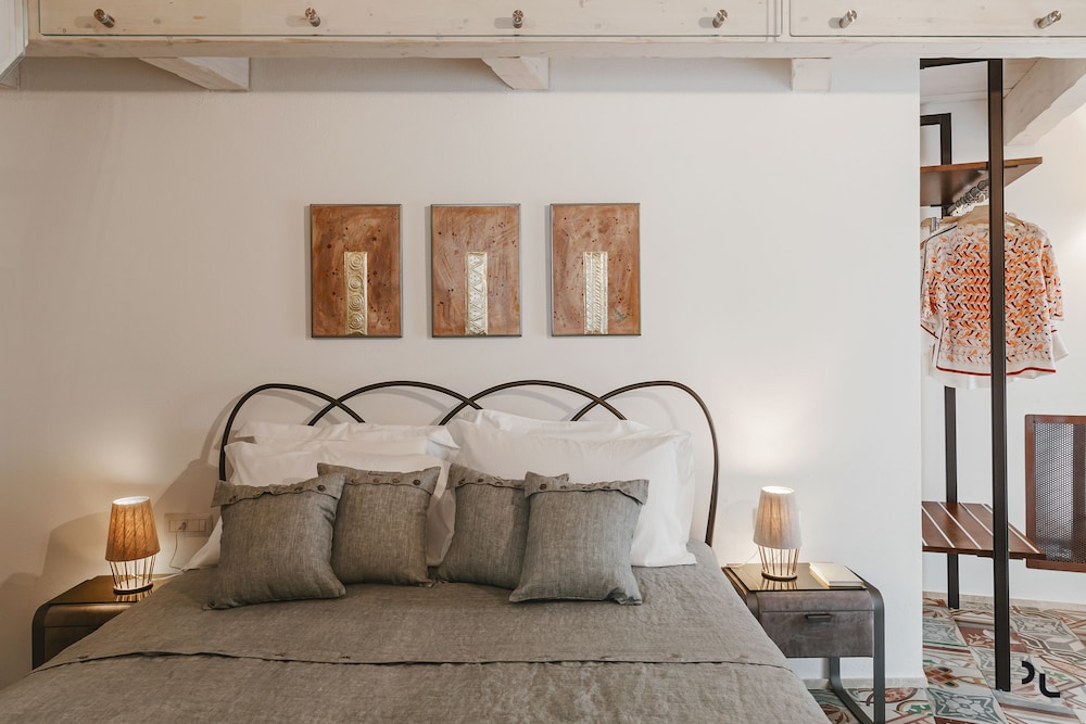 Cenobio Hotel 9/50