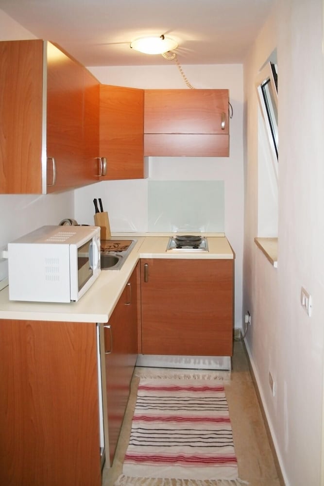 Visa Residence 7/50