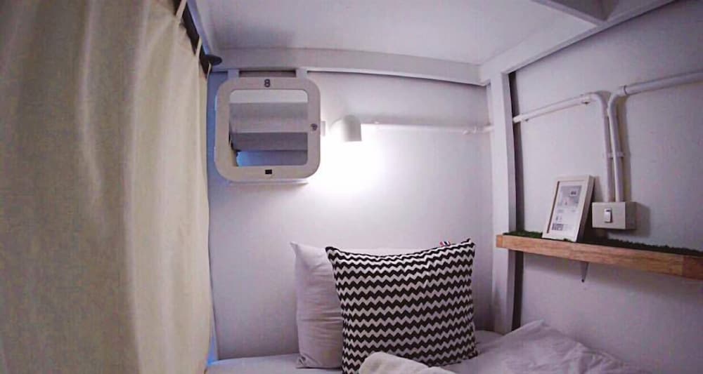 Jetty Huahin Hostel 47/77