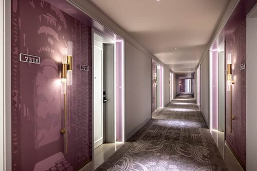 Mercure Shanghai Hongqiao Soho 61/89