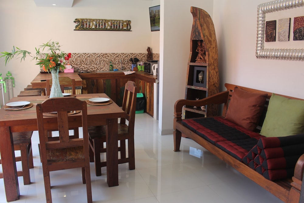 Jukung Villas Kuta by ZUZU 20/40
