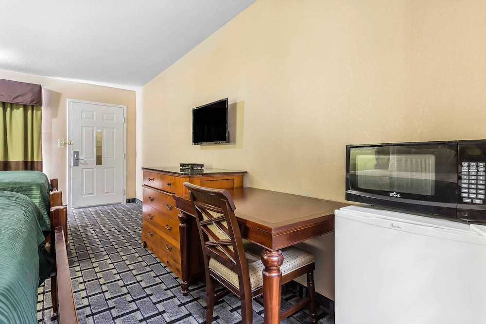 Rodeway Inn Augusta South 21/31