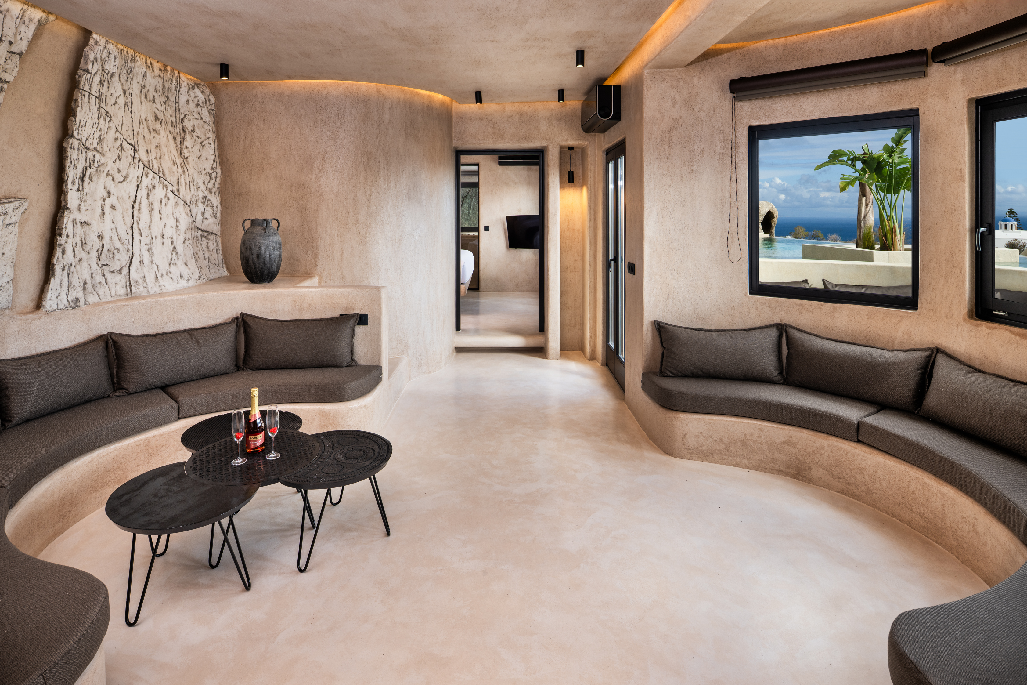 Senses Luxury Houses 88/106