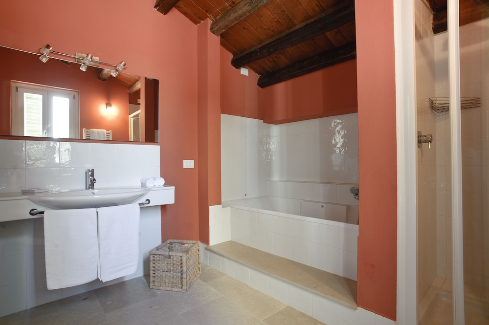 Relais Parco Cavalonga 6/50