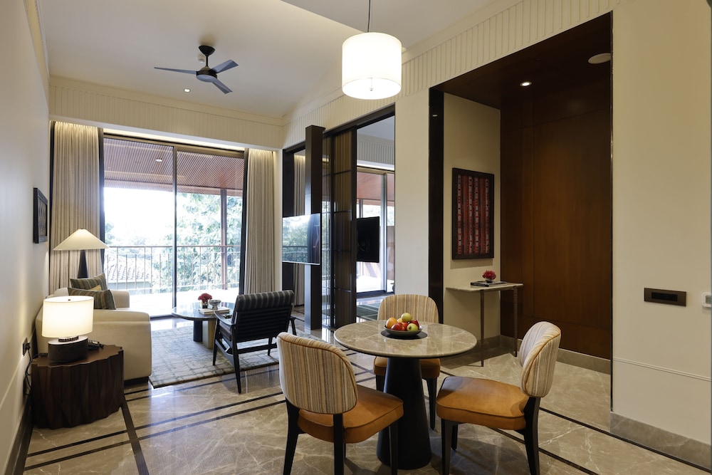CORBETT RIVERVIEW RETREAT 45/66