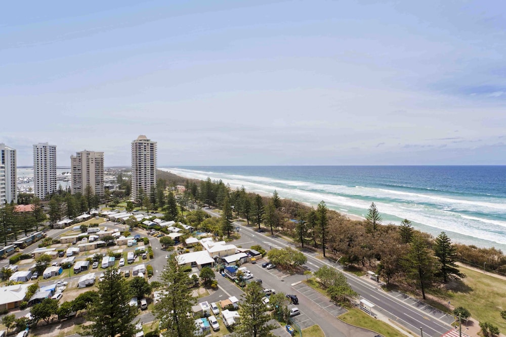 Xanadu Main Beach 70/77