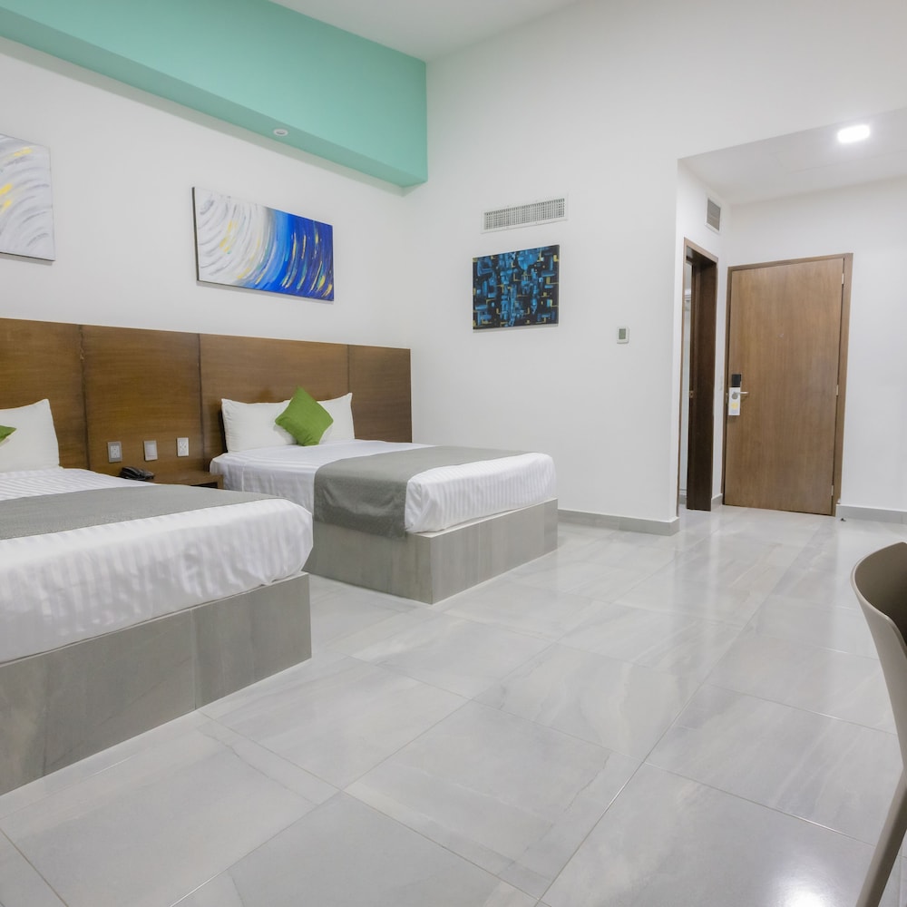 Hotel Solamar Inn 22/48