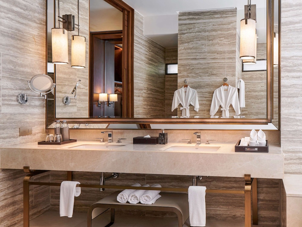 V Villas Phuket - MGallery 18/77