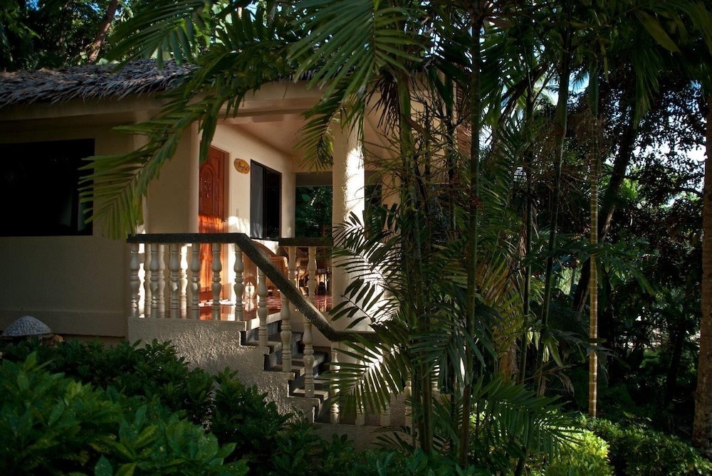 Easy Diving And Beach Resort 6/60