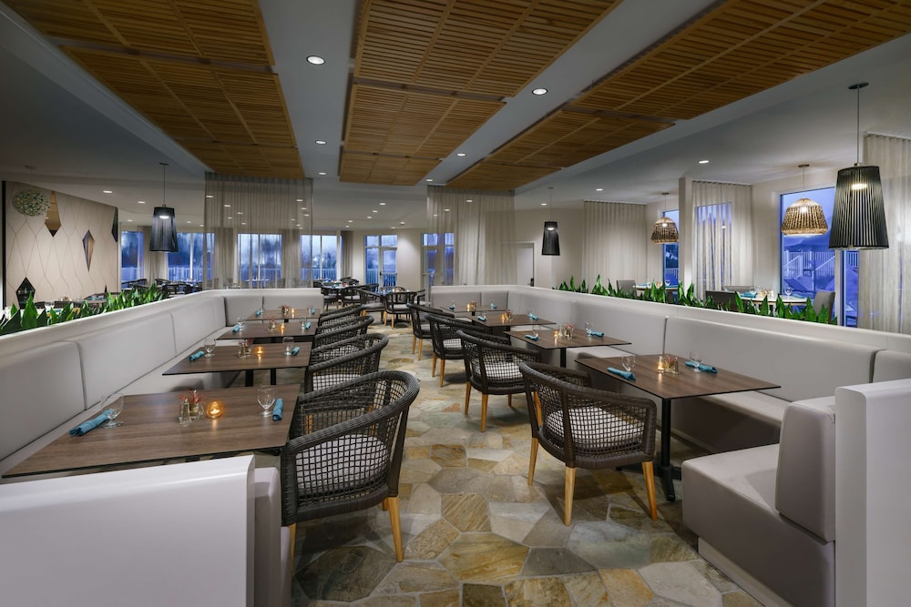 Hilton Garden Inn Cocoa Beach Oceanfront 61/79