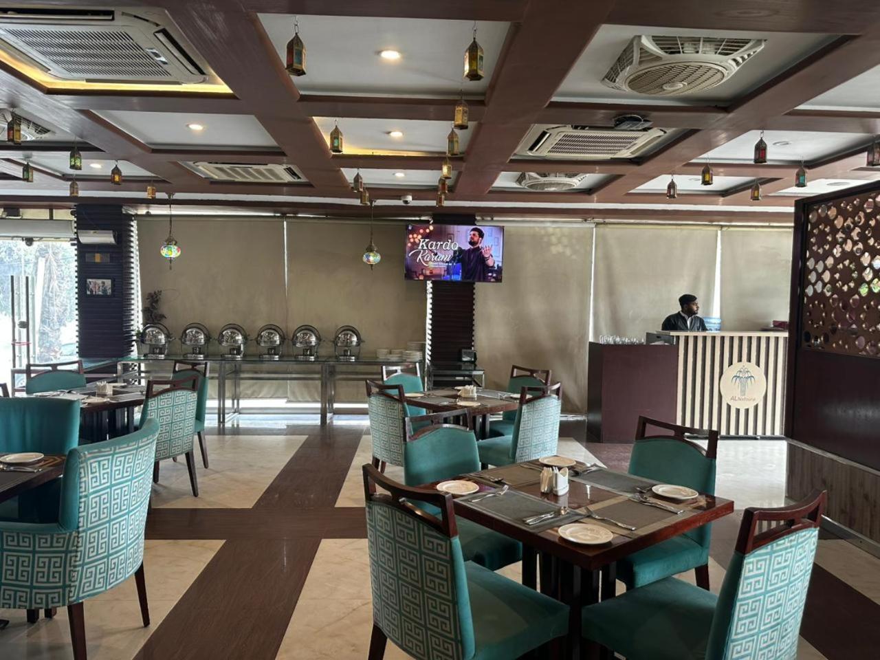 City Oasis Hotel 53/62