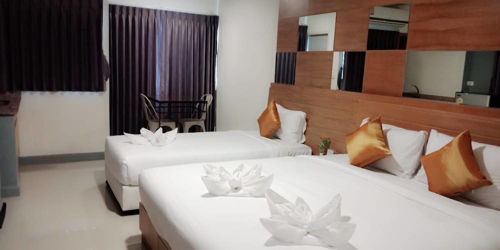 The Greenery central suite & hotel 11/50