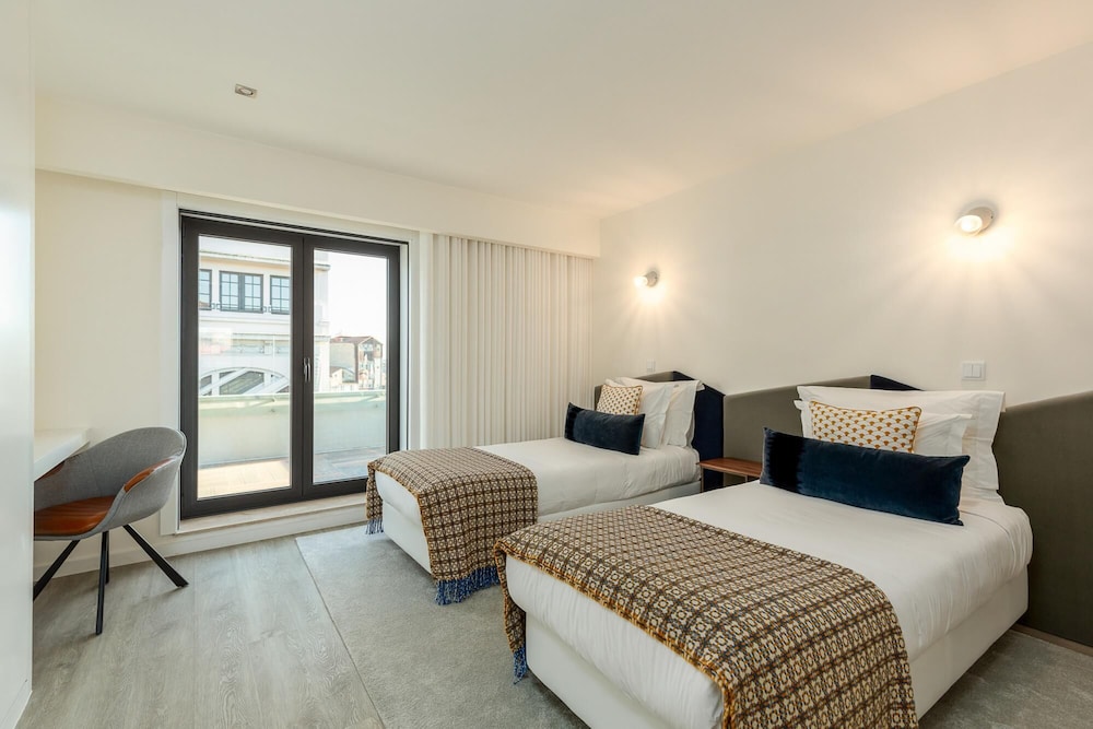 Your Opo Central Apartments 16/50