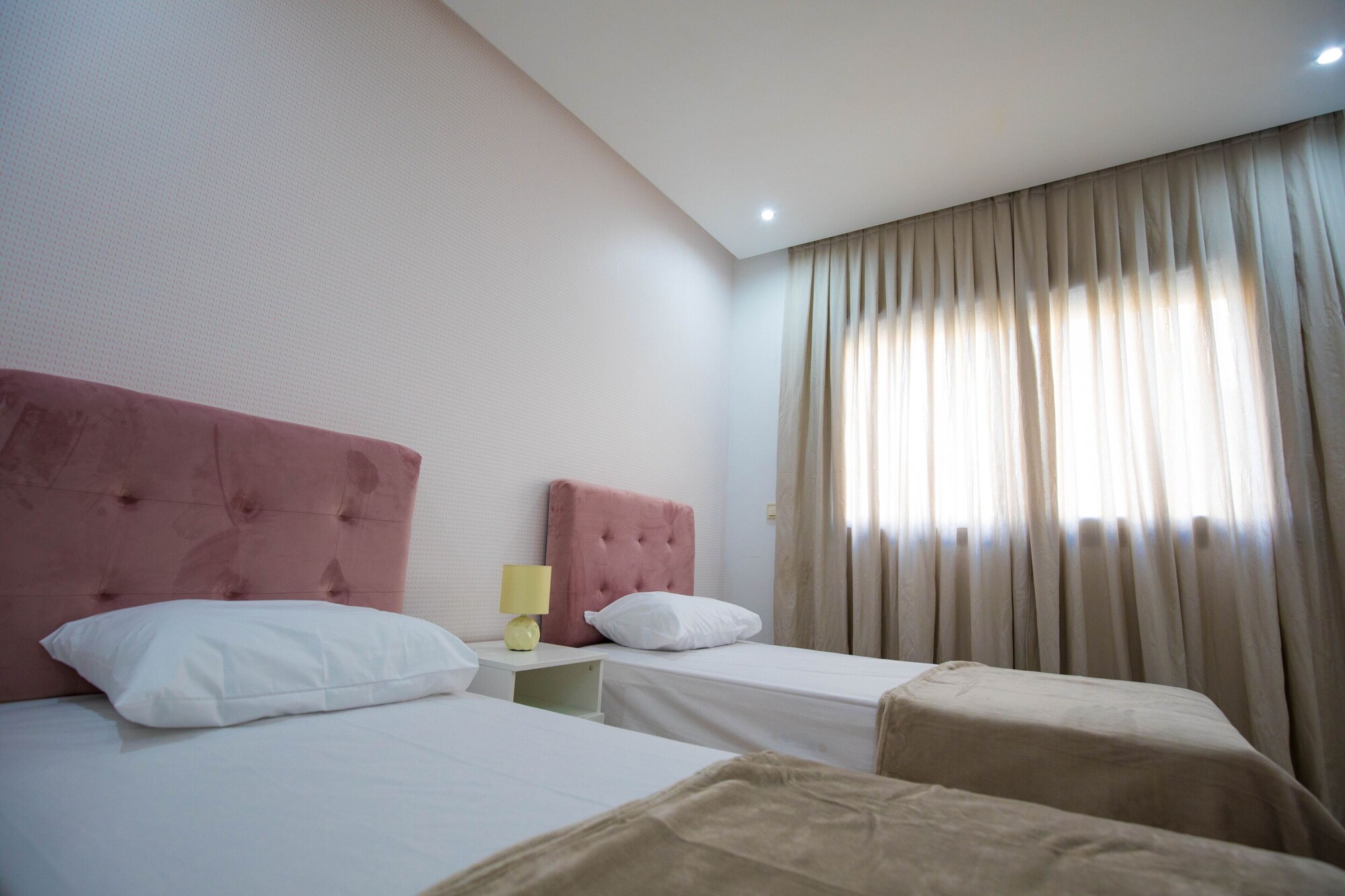 Apartment, Twin Beds, King Bed, Champ View, 2 Sofa