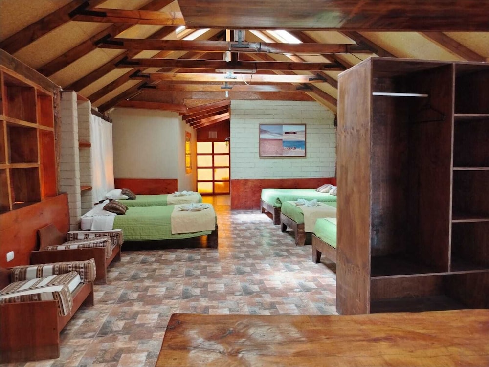 Family, Cabin, 1 Double and 4 Single Beds