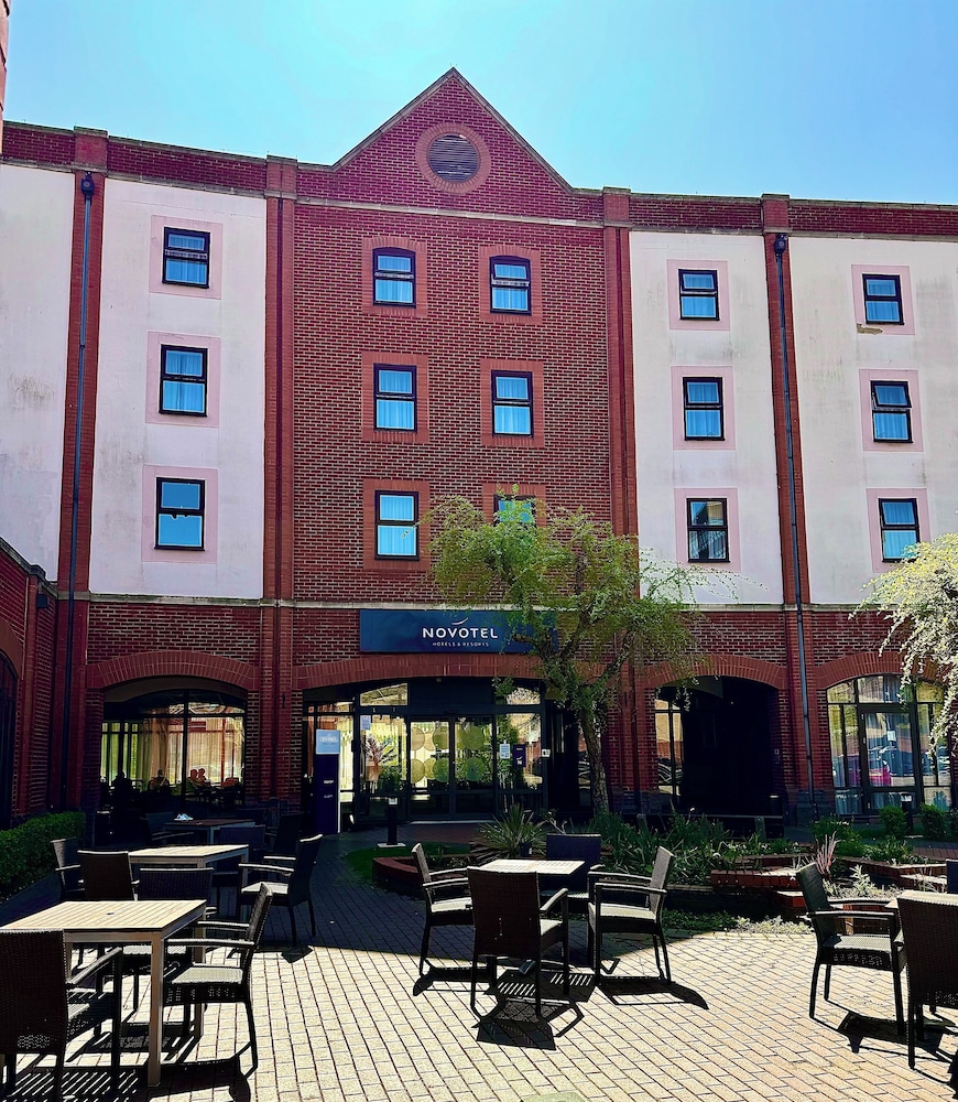 Novotel Ipswich 6/65