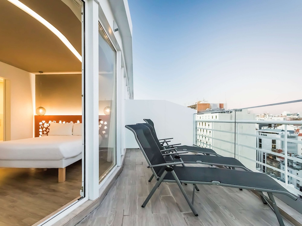 Ibis Styles Lisboa Centro Marques de Pombal 41/73