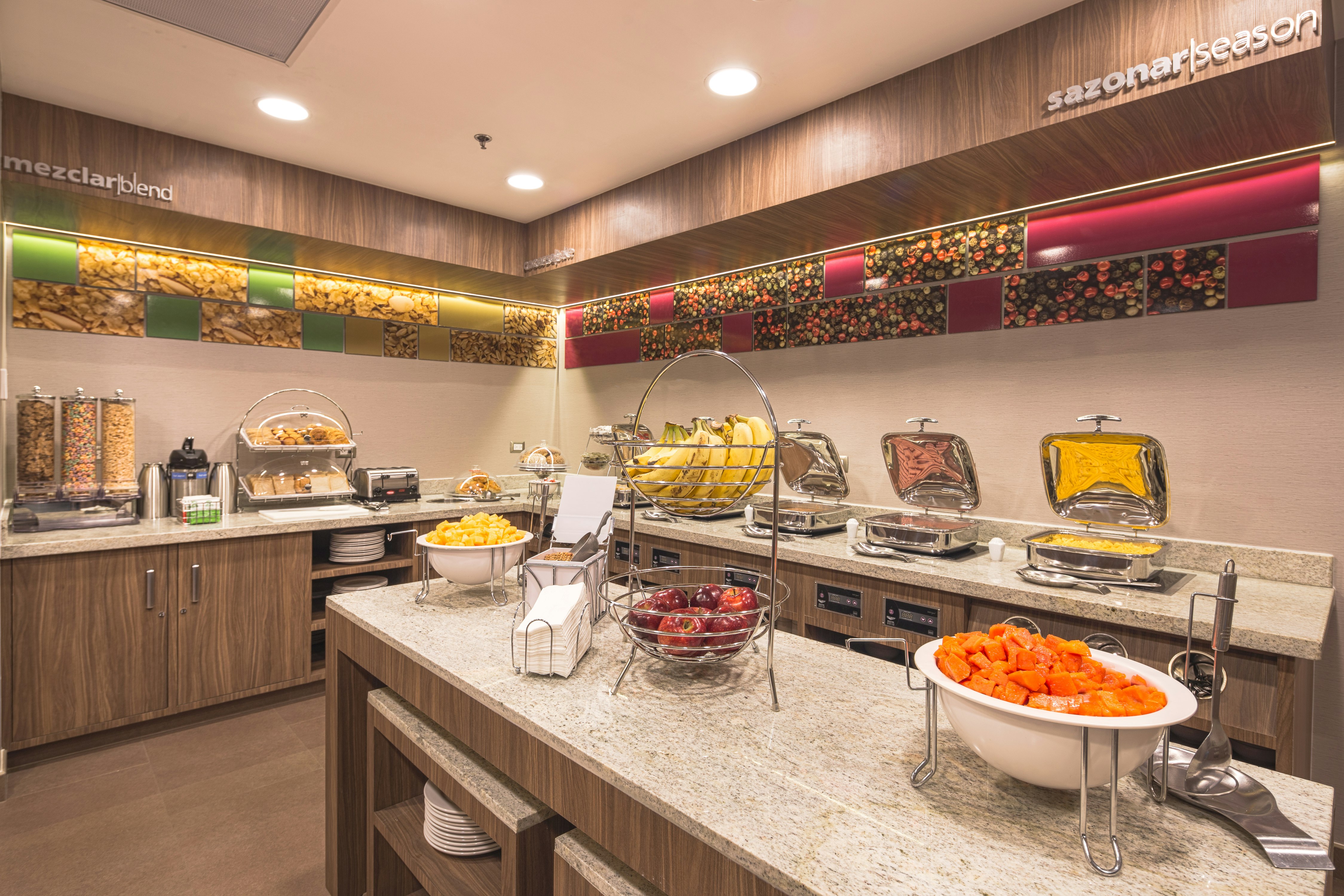 Hampton Inn by Hilton Monterrey Galerias Obispado 43/72