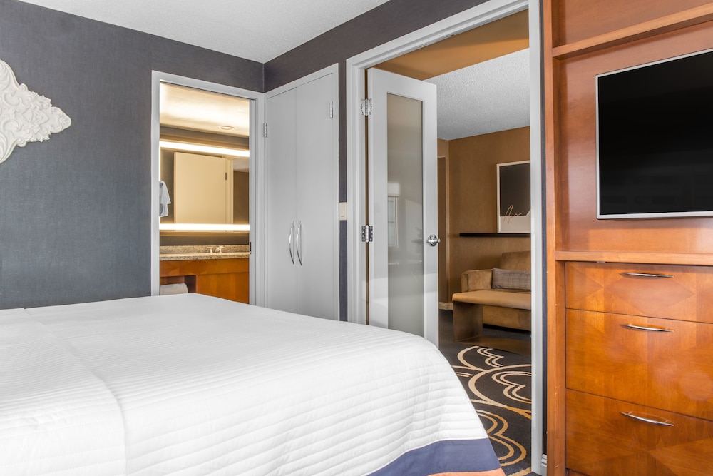 Omni Chicago Hotel 22/84