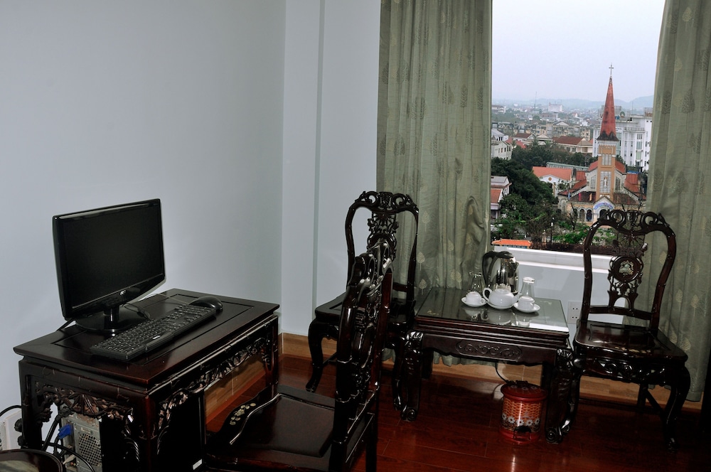 Thai Binh Hotel 2 50/58