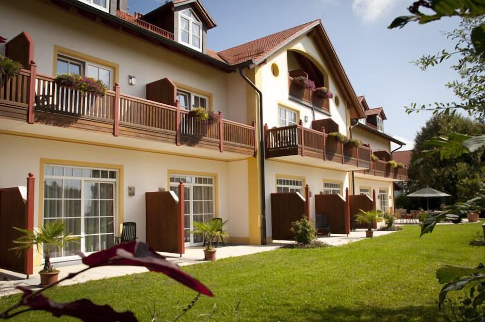 Glasl's Landhotel 1/50