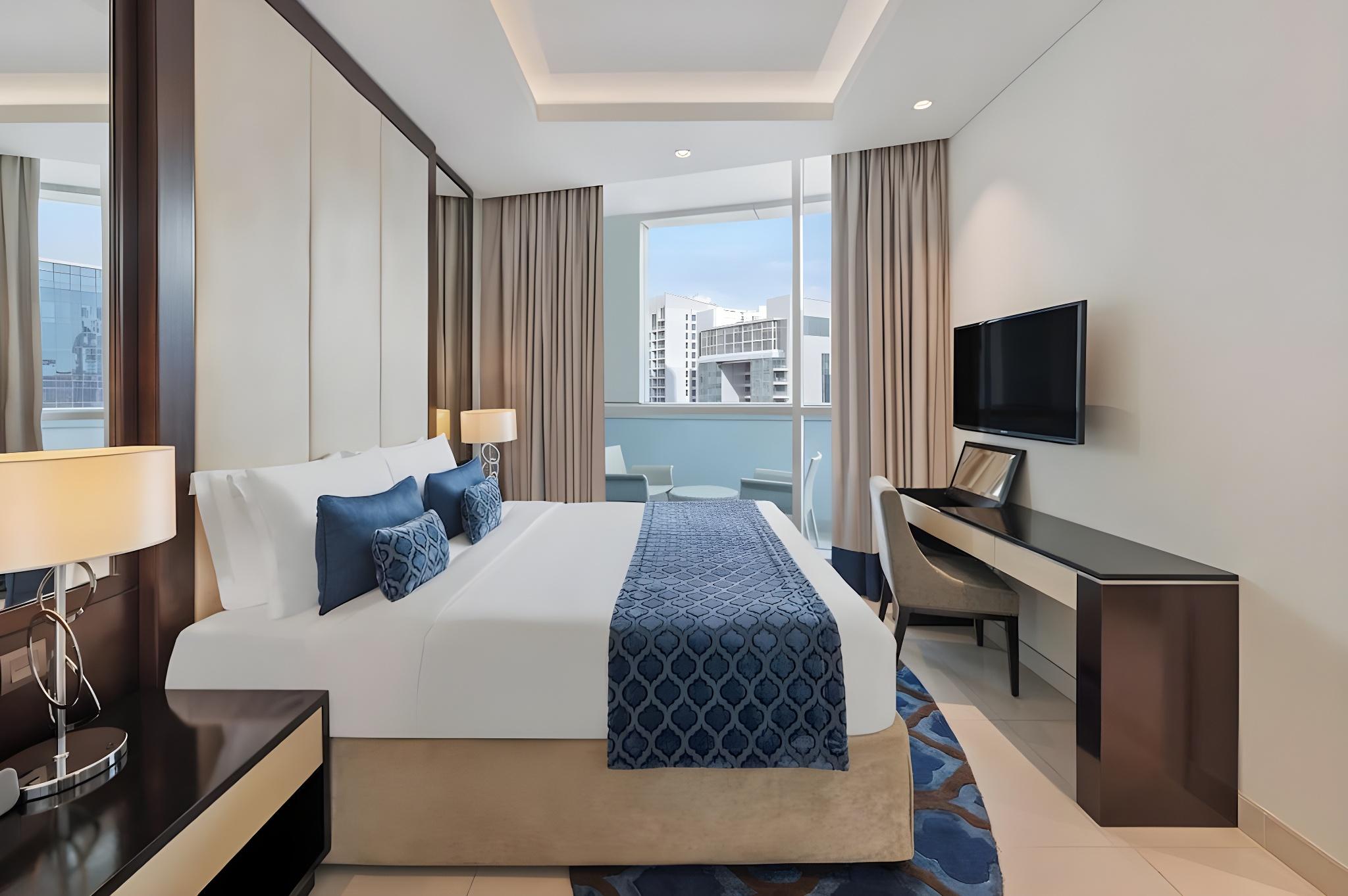 One Bedroom Suite Downtown View