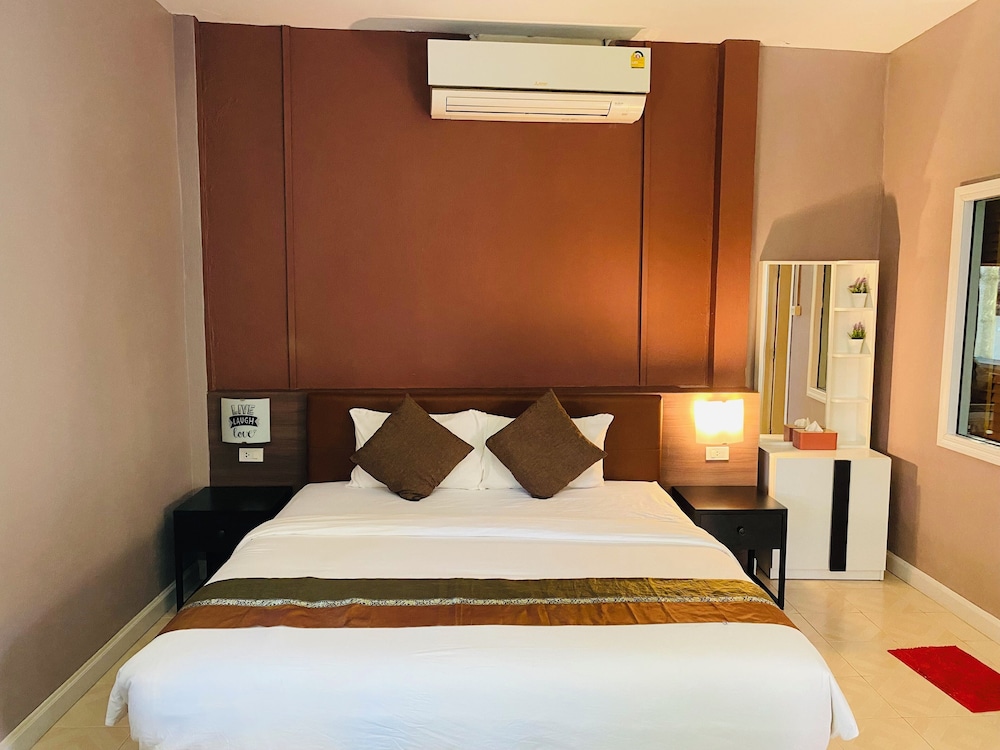 Bella Vista Beach Resort Koh Lipe 18/70