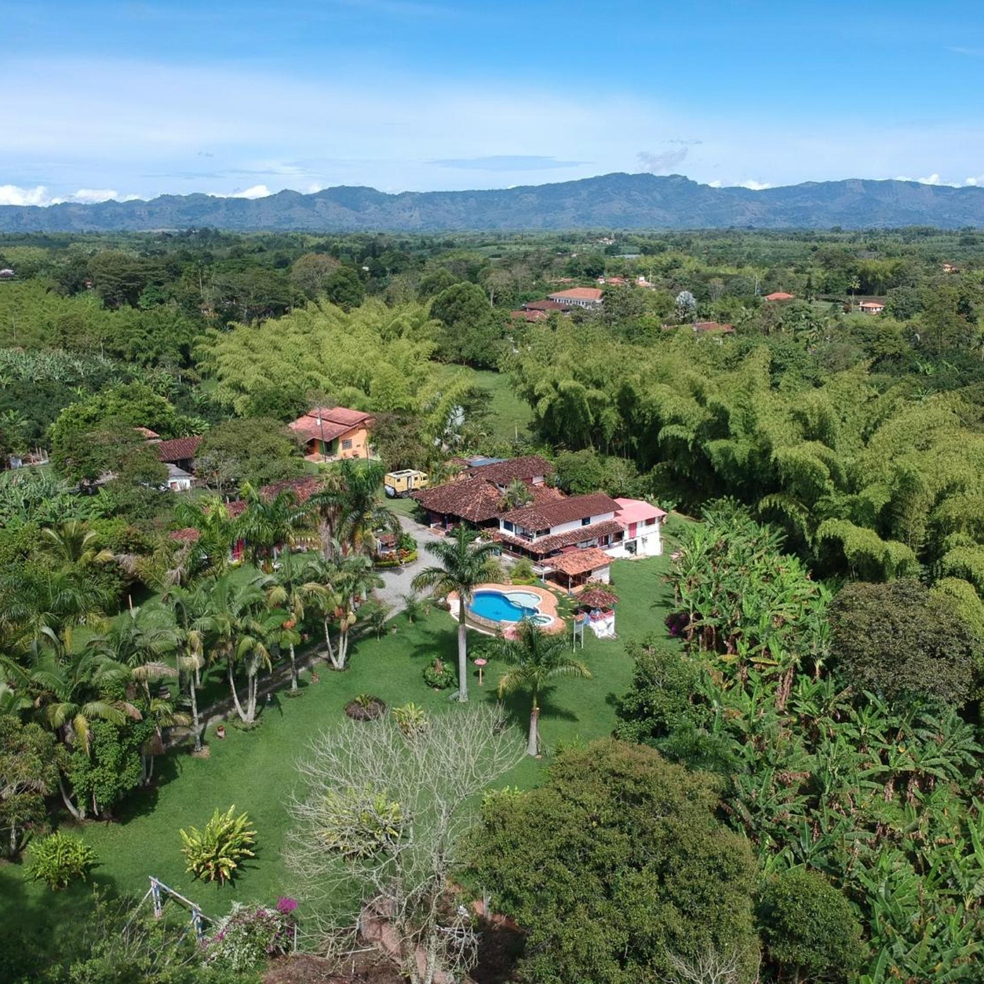 El Percal Hacienda Hotel 38/50