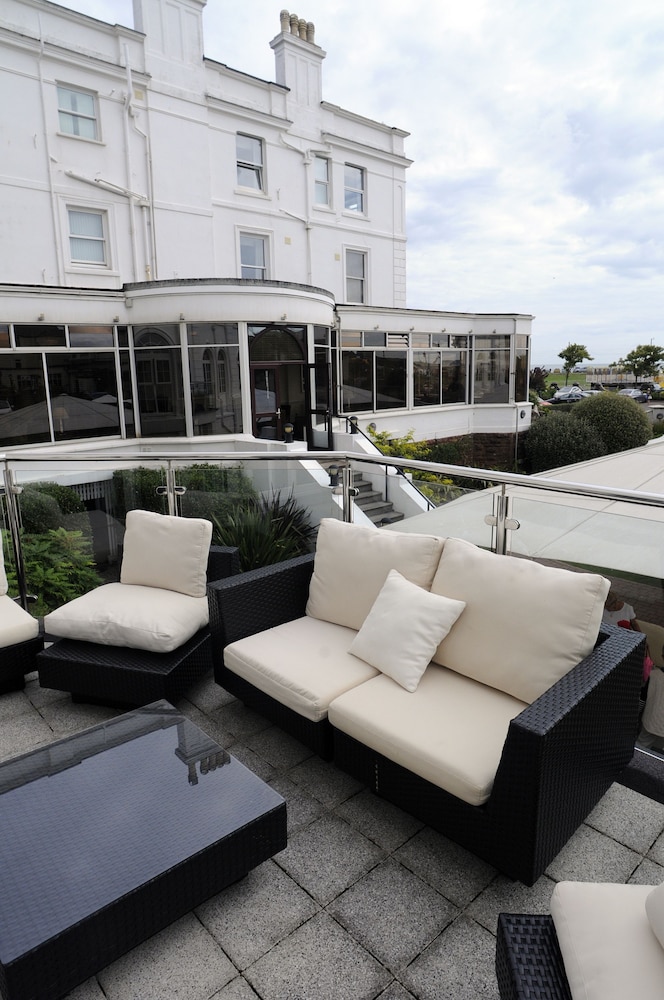 The Palace Hotel Spa 2/50