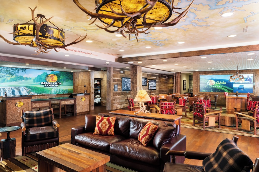 Angler's Lodge Hollister 21/30