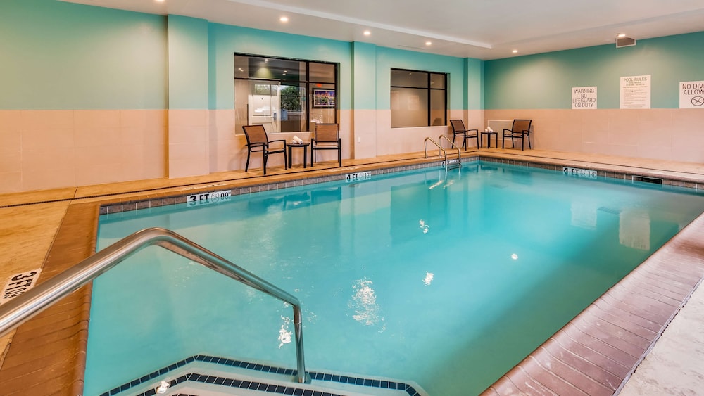 Best Western Plus Executive Residency Marion 3/42